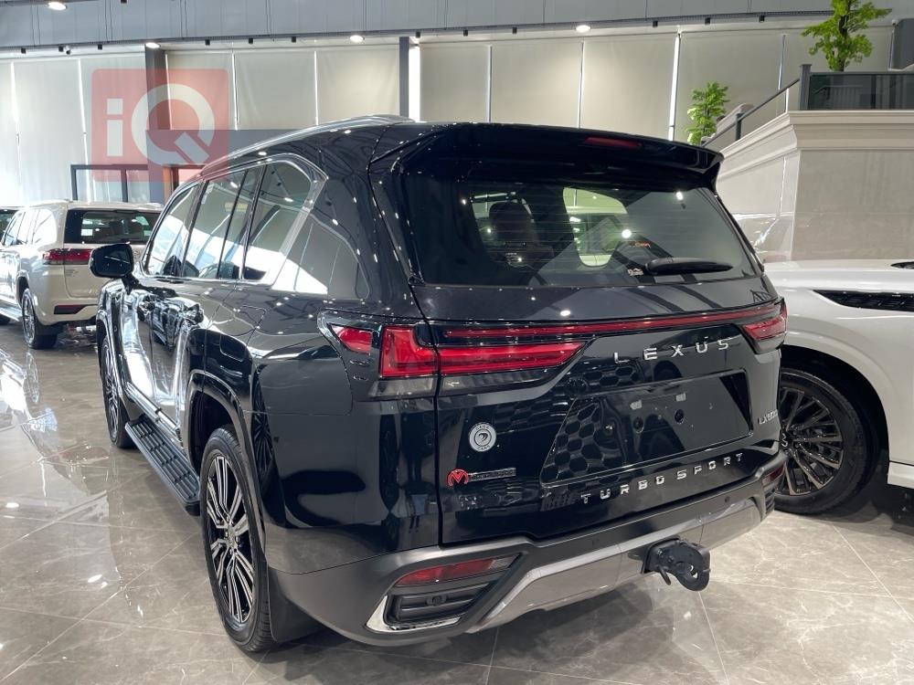 Lexus LX